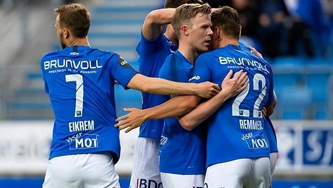 员李慧玲 员李慧玲