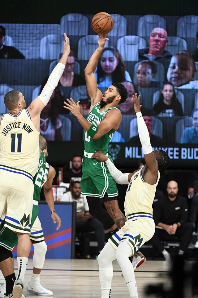 在底线展开 在底线展开